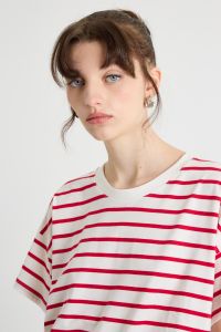 Boxy dropped-shoulder T-shirt - Red White Boxy dropped-shoulder T-shirt - Red White