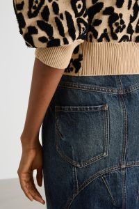 Animal print jacquard jumper - Animal Animal print jacquard jumper - Animal