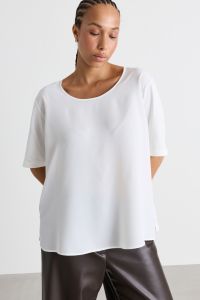 Split-hem T-shirt - White Split-hem T-shirt - White