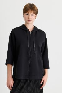 Boxy three-quarter-sleeve hoodie - Black Boxy three-quarter-sleeve hoodie - Black